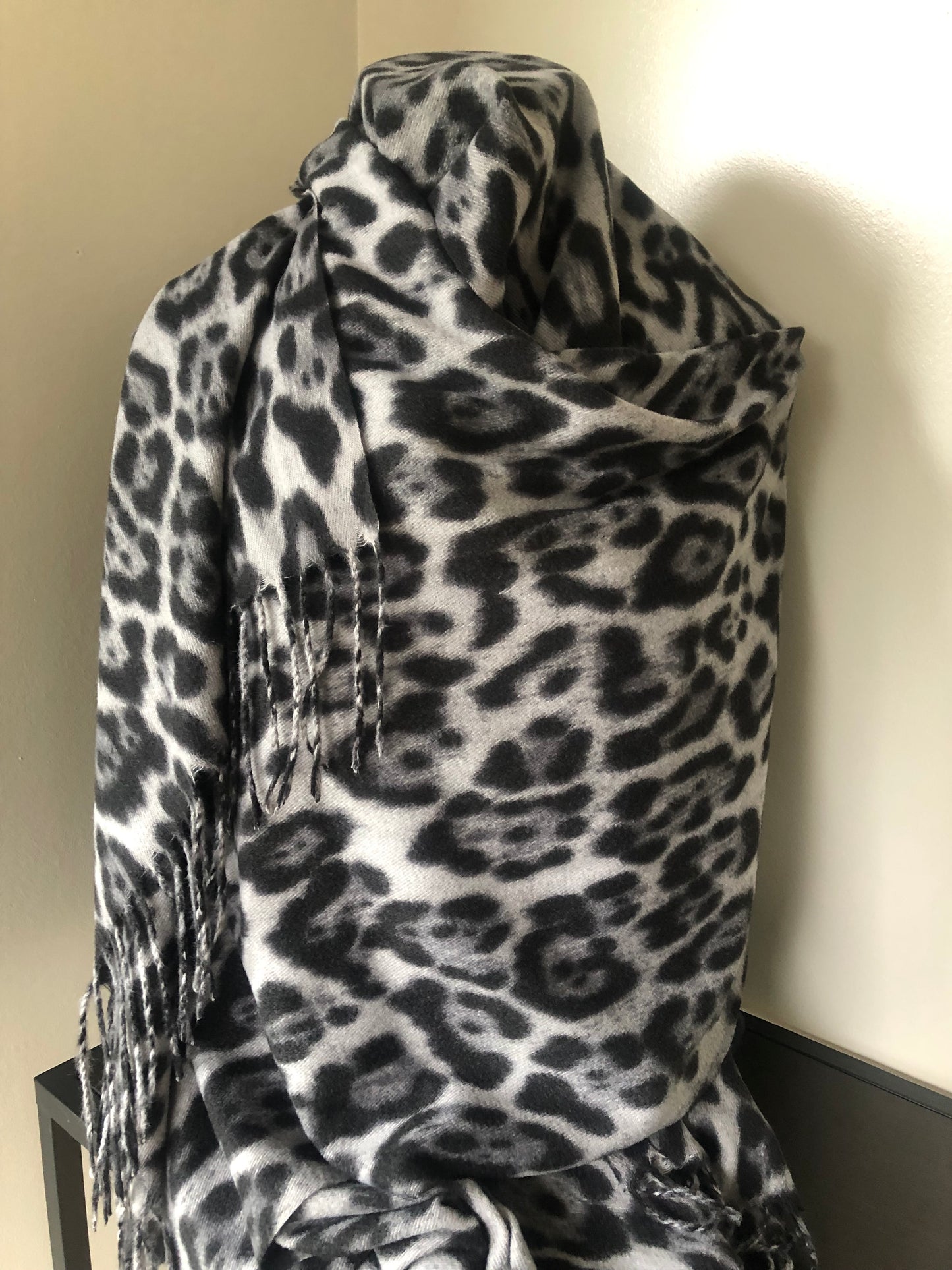 Trefill Leopard 70X180. 3 litir