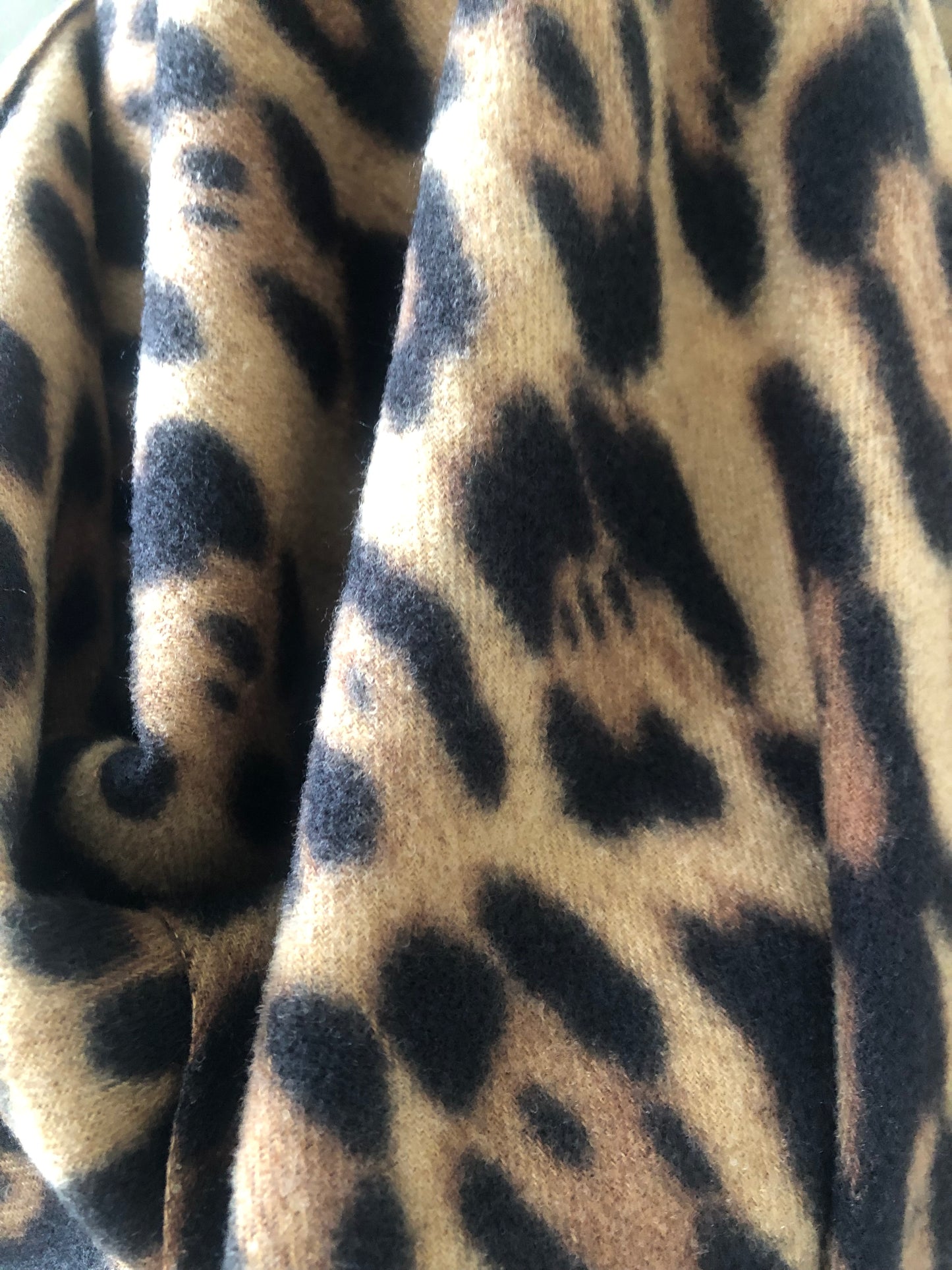 Trefill Leopard 70X180. 3 litir