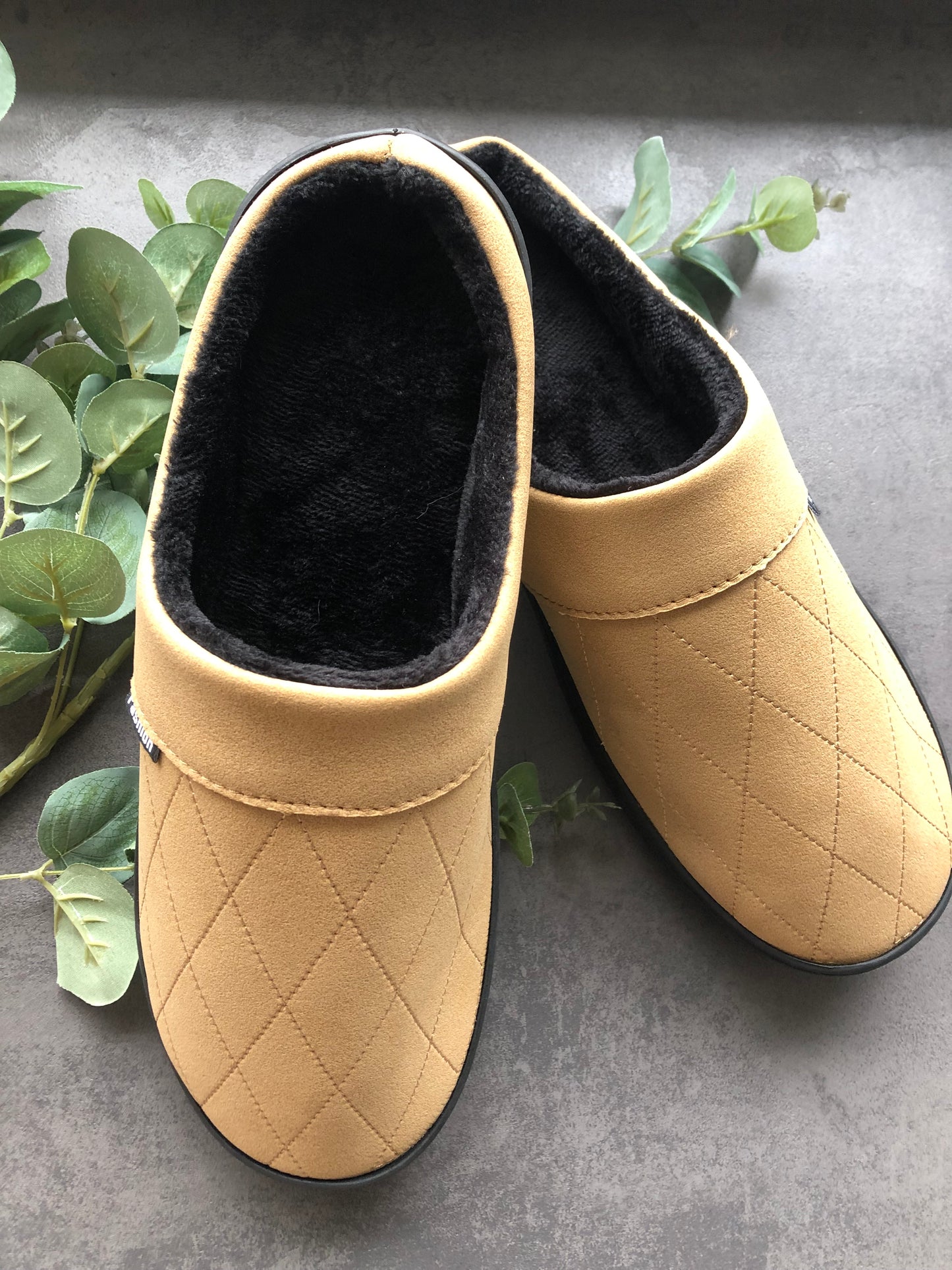 Inniskór herra Fashion st 40-47. Brúnn & Svartur
