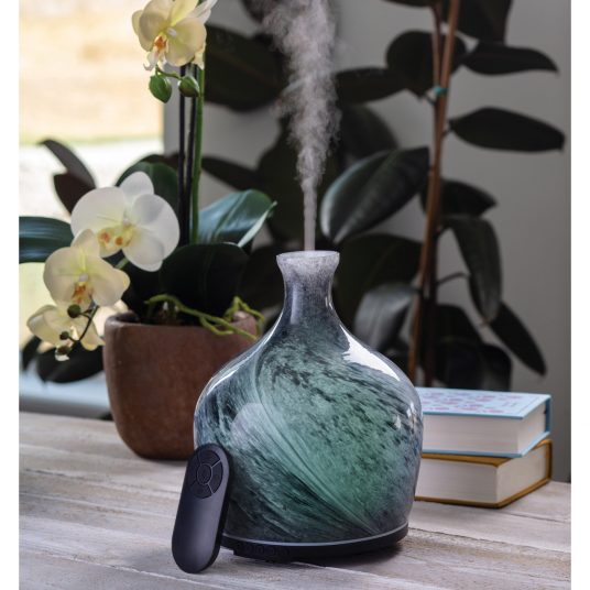 Ilmolíulampi með Bluetooth speaker.
