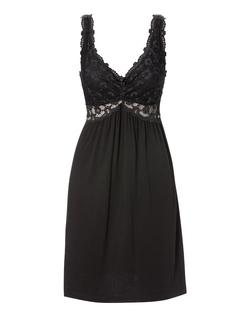 Náttkjóll Trofé með blúndu S-XL