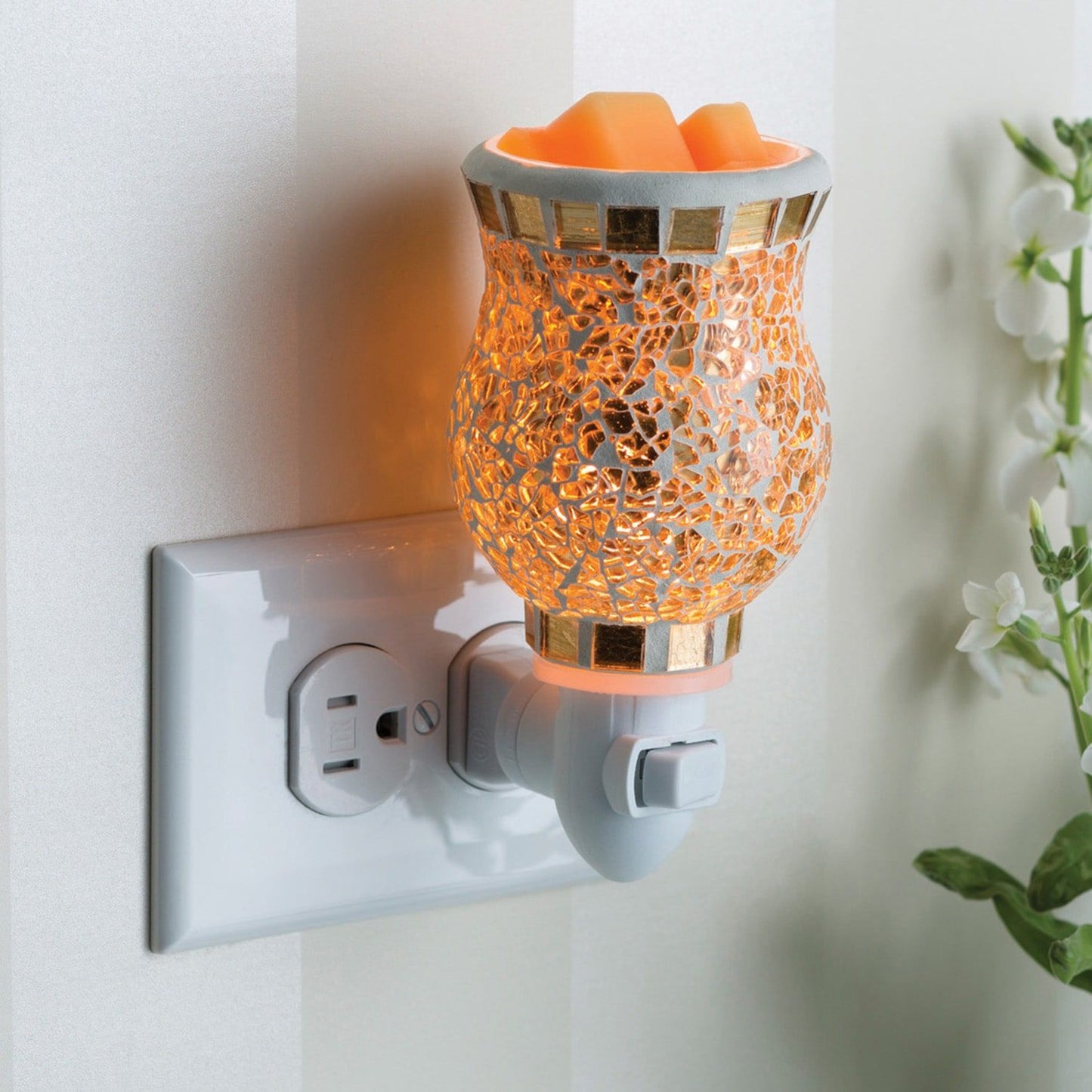 Vegglampi fyrir ilmvax. Gilded Glass