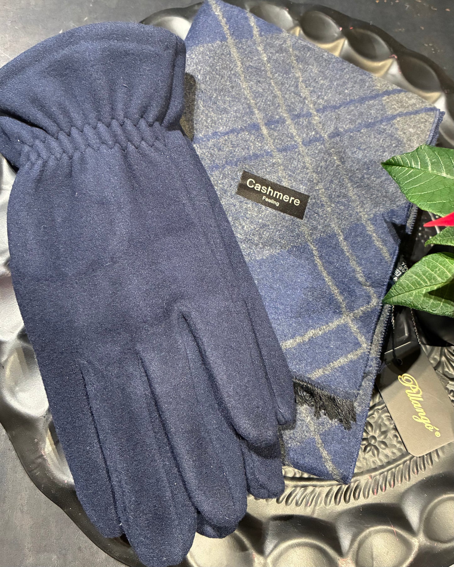 Trefill og hanskar Jól 2025. 4 litir