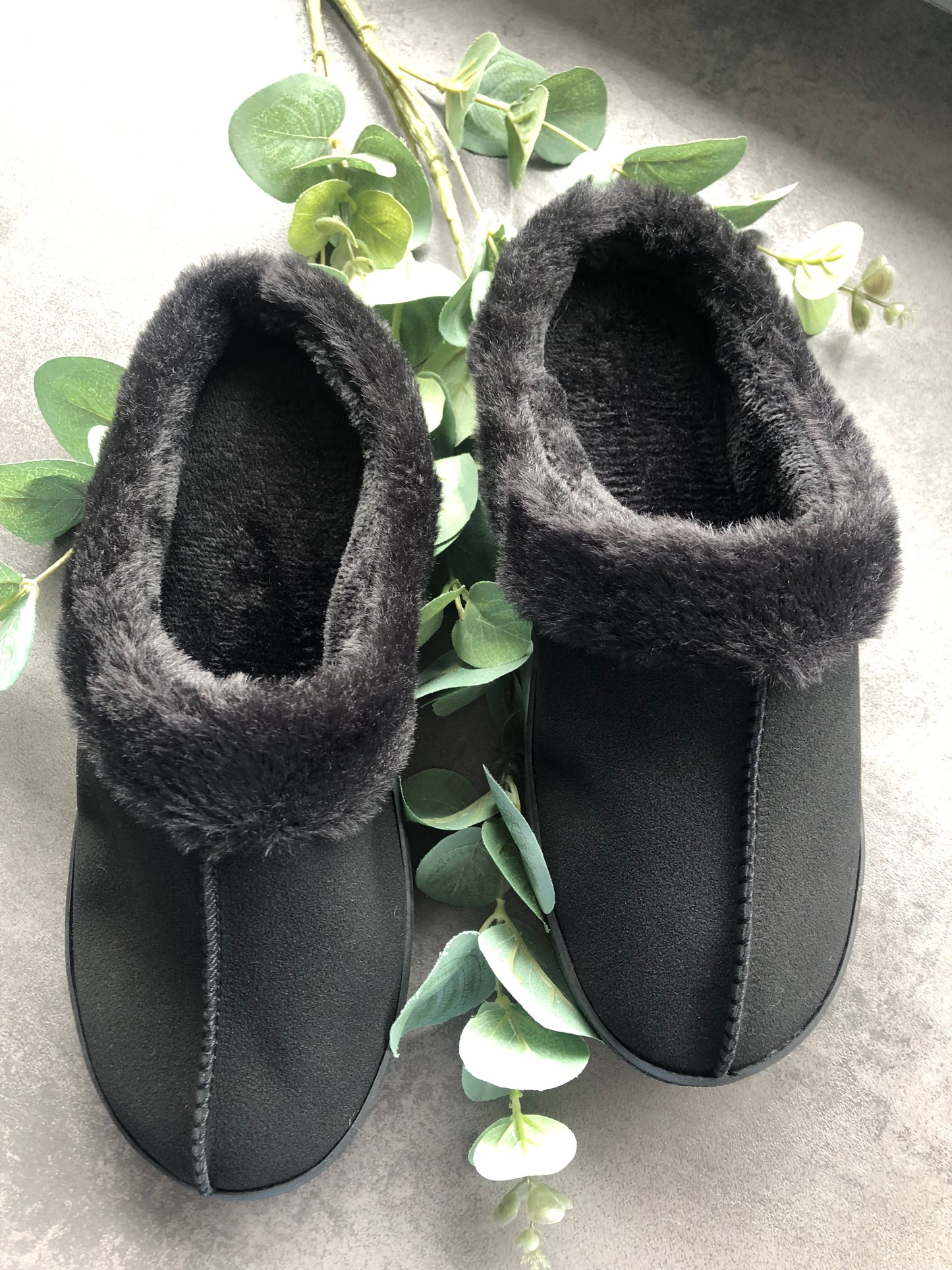 Inniskór "Unisex" svartir loð skinn 36-47